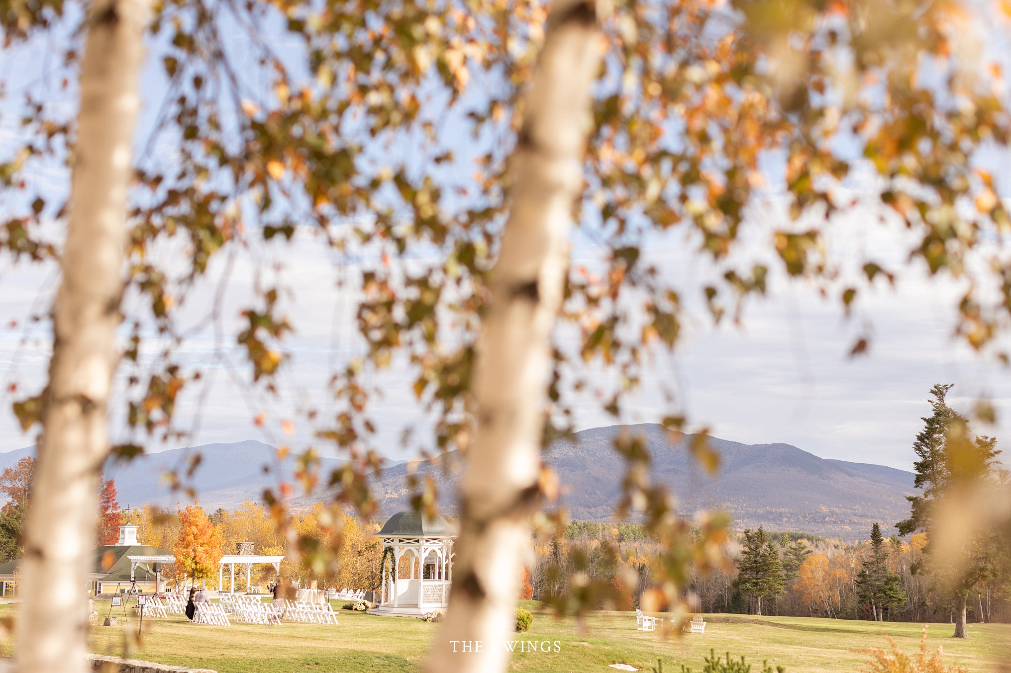 A white mountains wedding venue with epic mountain views and outdoor ceremony space.
