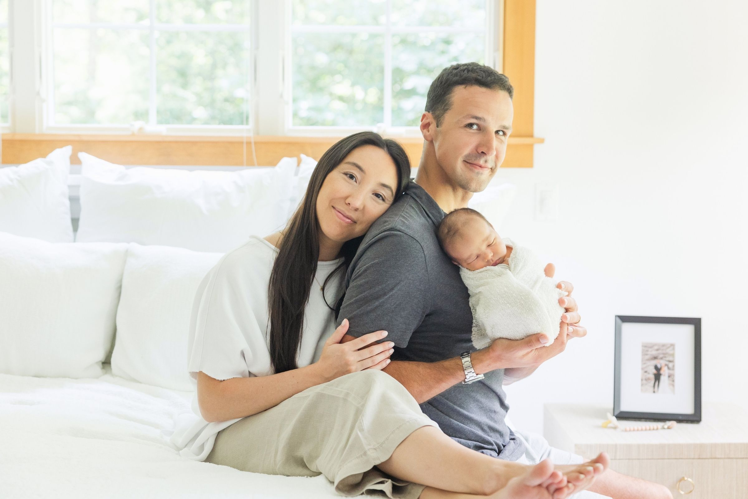 The Ewings Photography Studio provides in-home luxury newborn sessions for busy parents who want to cherish this moment with a newborn expert and printed artwork.